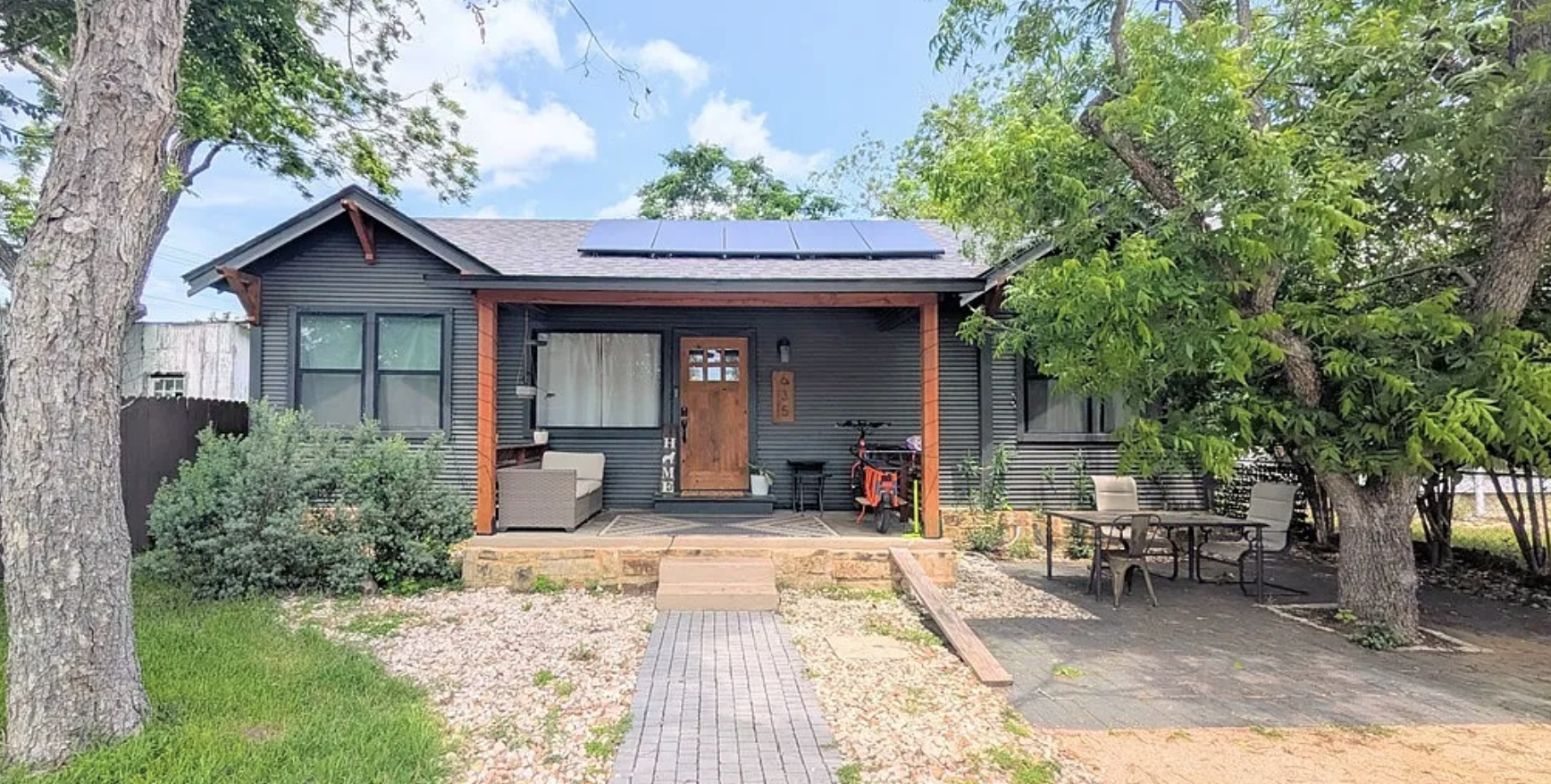Photo of 635 E Camp St (FOR SALE!)
